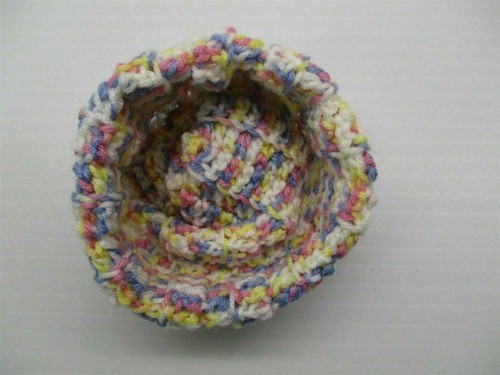 new HANDMADE Hat Baby Girl's Winter Pink/Yellow Pom Pom Crochet Beanie - Picture 6 of 7
