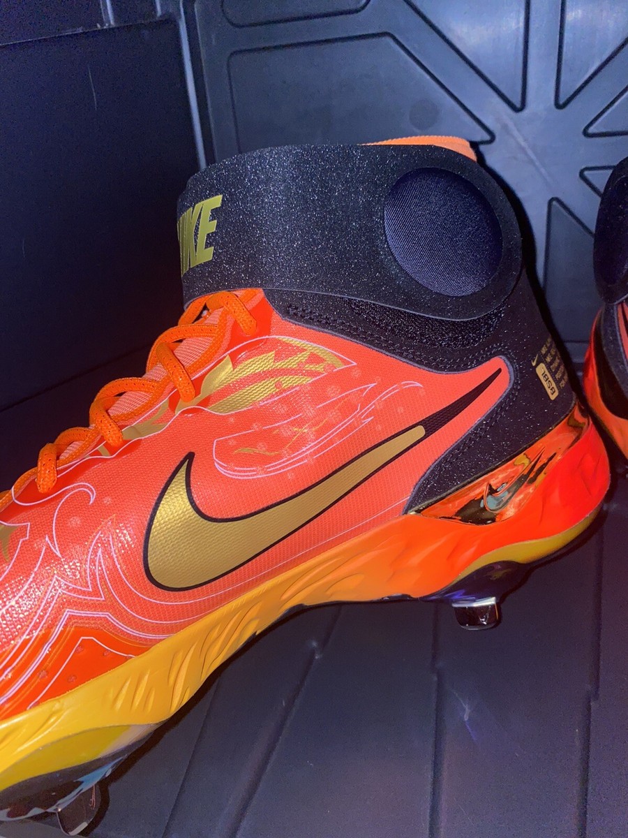 NIKE MENS ALPHA HUARACHE ELITE 3 MID METAL BASEBALL CLEATS