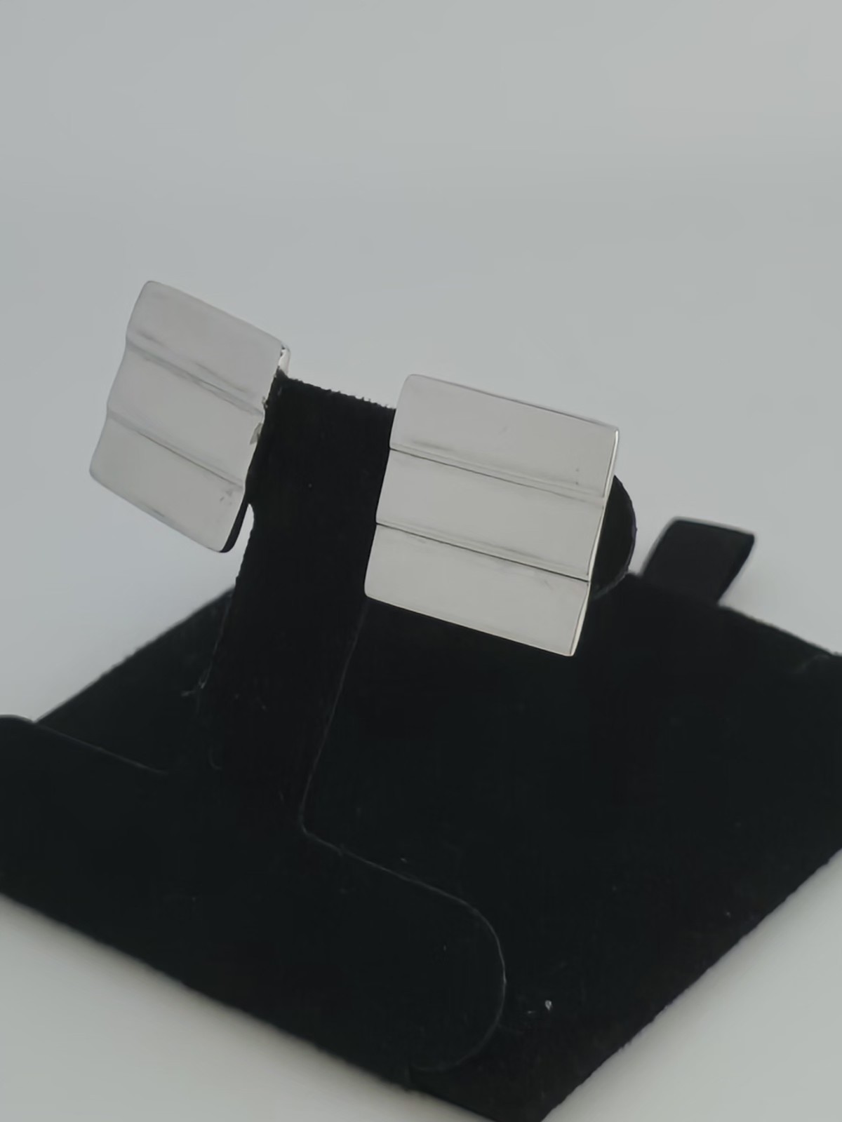 NAPIER THREE TIERED RECTANGULAR DESIGN POLISHED S… - image 2