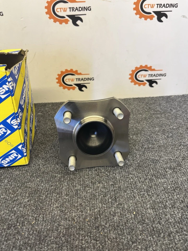 Wheel bearing Rear Axle Right R141.88 SNR for NISSAN NV200 / EVALIA Bus — 第 2/4 张图片