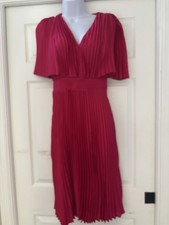 Women’s Hot Pink Pleated Summer Dress With Elastic Waist By Express - New/unworn