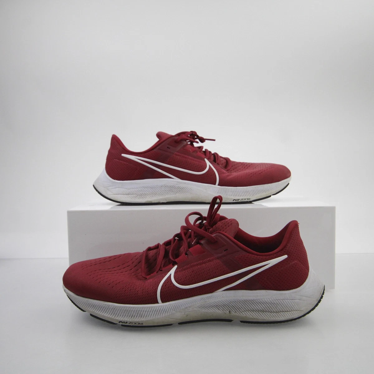Nike Running & Jogging Red Fitness & Running Shoes for Men  display picture 1