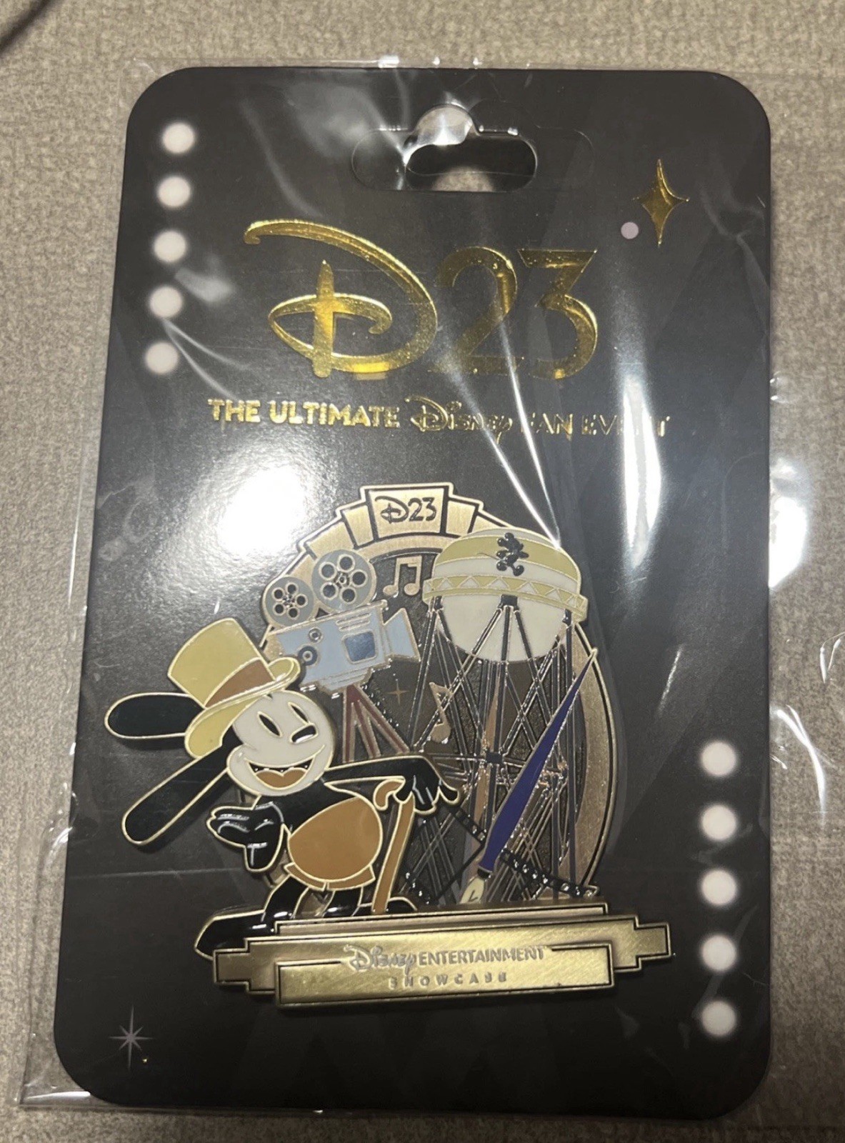Disney Pin Honda Center 2026 Experiences Showcase Oswald  D23 Exclusive Limited