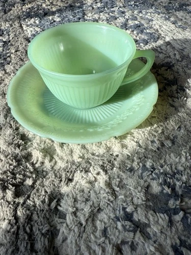 Vintage Anchor-Hocking Fire King Jane Ray Jadeite Cup & Saucer Set 2 Sets Ave