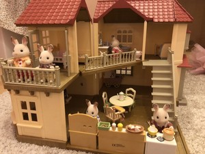 sylvanian families inselspielhaus