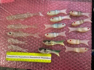 16 Pc Assorted Size and Colors Segment Jointed Softplastic Lures