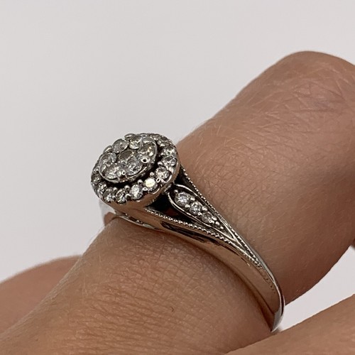 Diamond .335ct Tiered Cluster Shoulder Accent Ring 9ct 9k White Gold - Size L - Picture 4 of 12