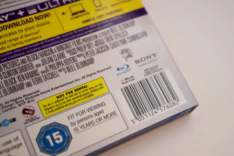 District 9 Blu-ray 2009 Brand New with Slip-Case - Image 4 of 4