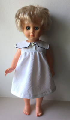 Robe pour poupée Modes et travaux mai 2023