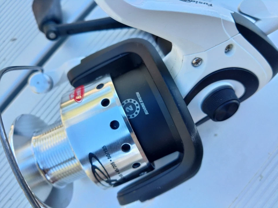 Berkley Fusion 206 Spinning Reel Fishing 2 bearing. New off Combo. - Image 2 of 4