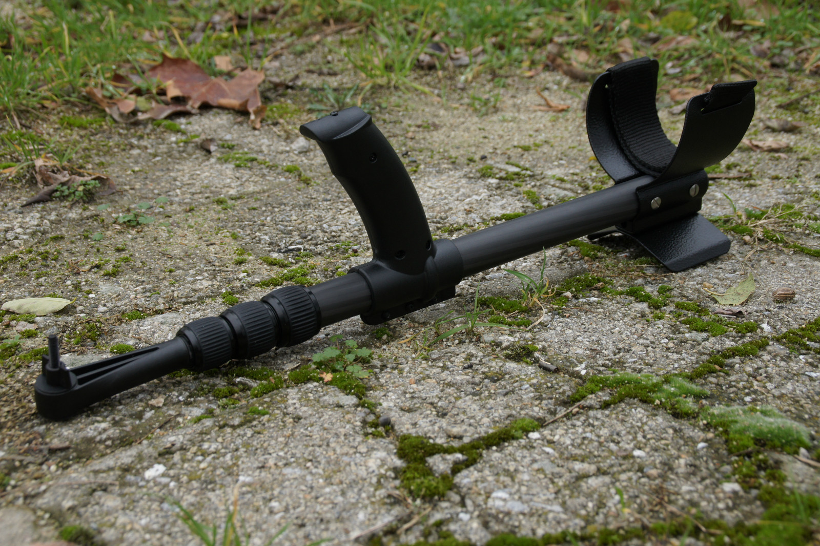 New Universal Golden Mask Telescopic Handle - Picture 4 of 8