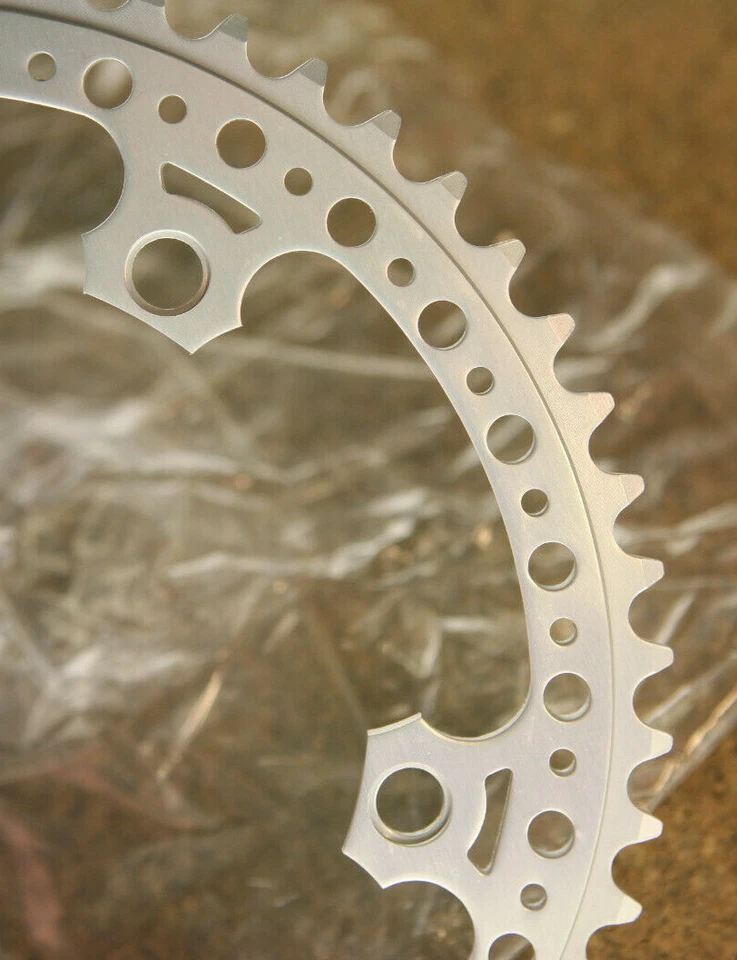 Plato perforado Sakae Ringyo SR APEX Super Light 53 dientes 144 vintage nuevo de colección Foto 2 de 4