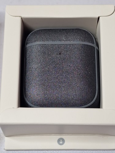 INCASE AirPods Case Metallic 1st 2nd Generation Grey in Colour - New in Box - Picture 8 of 10