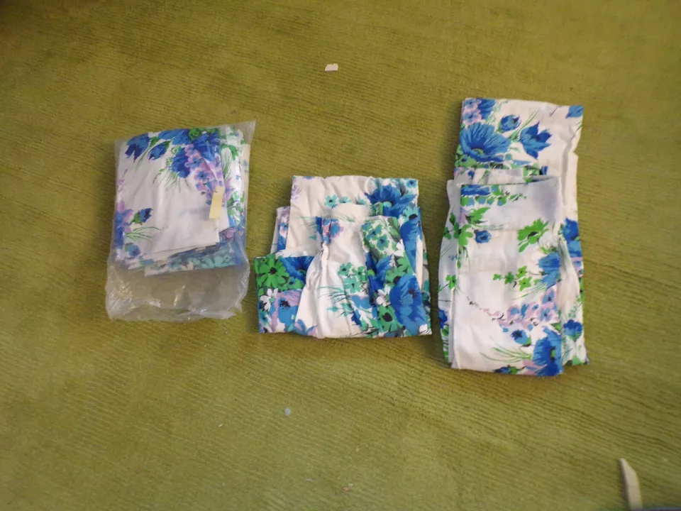 Lote 4 Cortinas Sears Florales Y De Colección Nuevas/Usadas Nº 10238 Cortinas Color Nº 762 Azul Foto 3 de 4