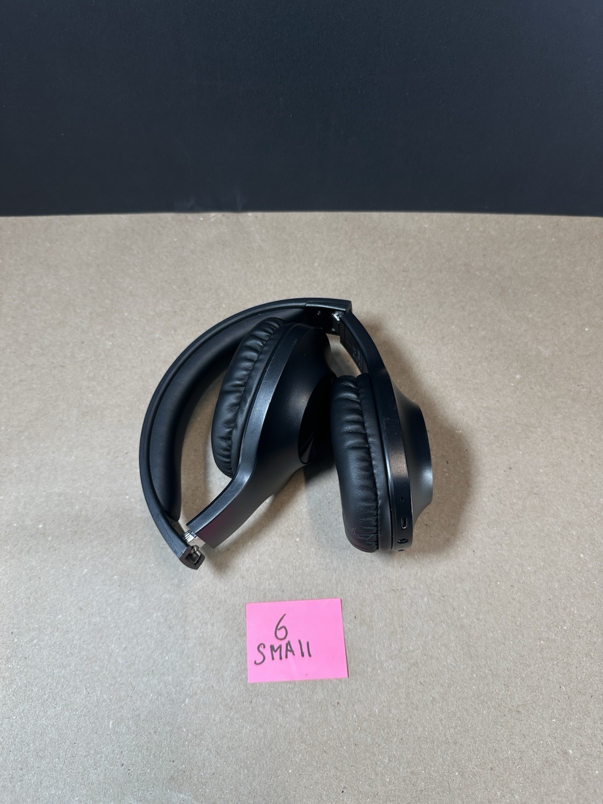 LETSCOM H10 Wireless Over-Ear Bluetooth Headphones in Black-image