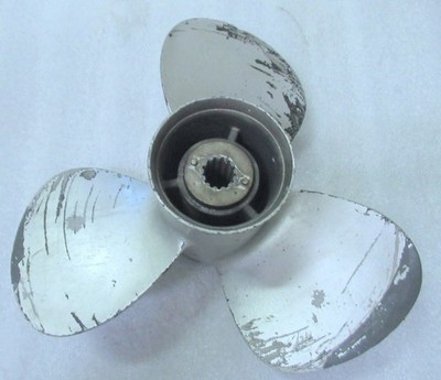 Aluminum Propeller 2069R0 13 Spline 12-1/4 X 9P Used Boat Parts