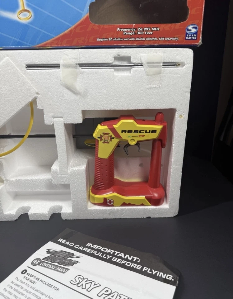 Air Hogs Sky Patrol RC Helicopter 2002 Spin Master Complete - Image 4 of 4