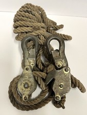 KLEIN TOOLS BLOCK & TACKLE 1802-30 750# ROPE HOIST