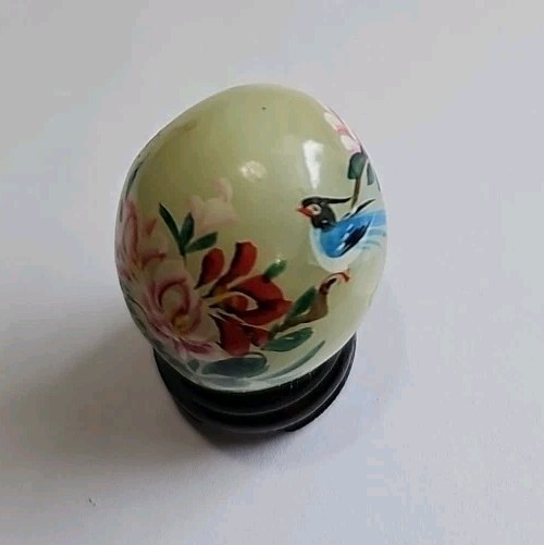 工芸品  egg MAUVE MUNA CHINESE JADE EGG BIRD & FLOWER DESIGN SMALL HAND PAINTED W BASE
