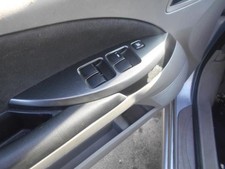 Feu arrière Mitsubishi GRANDIS