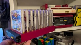 Famicom Disk Game Display / Storage