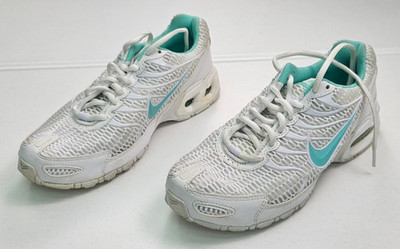 Nike Air Max Torch 4 White Hyper Turquoise Womens Size 7.5 Running Shoes 
