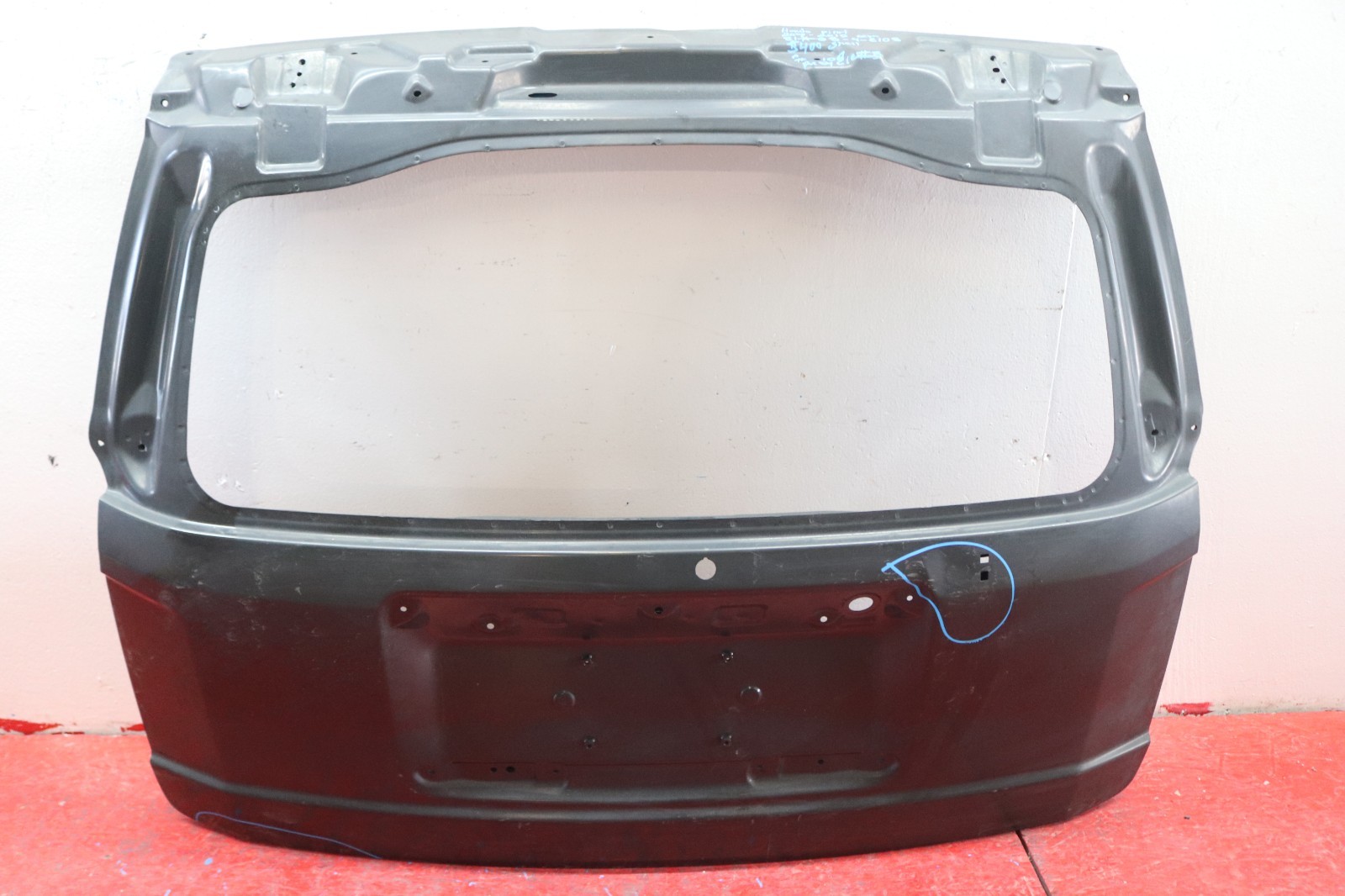 2009 2015 HONDA PILOT REAR LIFTGATE SHELL OEM