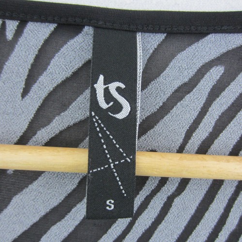 Taking Shape Dress Womens Plus Small 16 Black Grey Zebra Stripe Stretch Flowy - Picture 17 of 20