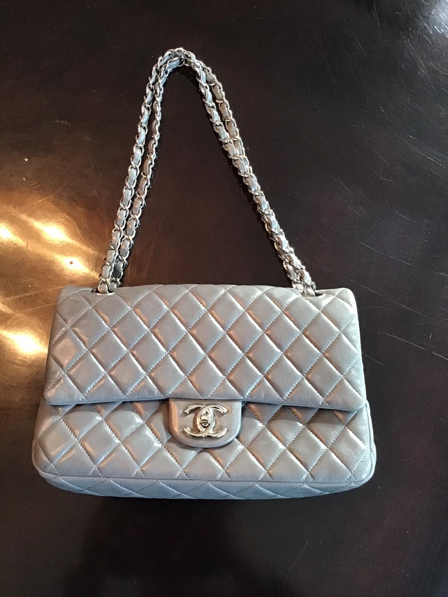 Gray chanel flap bag clearance