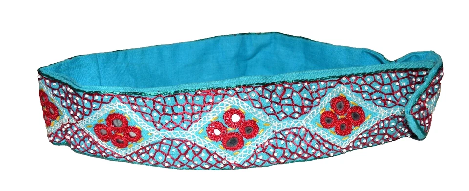 Cinturón ancho vintage rojo bordado blanco cuentas en lino turquesa se adapta hasta 36" Foto 2 de 4