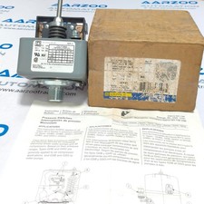 NEW SQUARE D 9013GHG1S8J54 SER.C 2 POLE PUMPTROL PRESSURE SWITCH 480/575 VAC