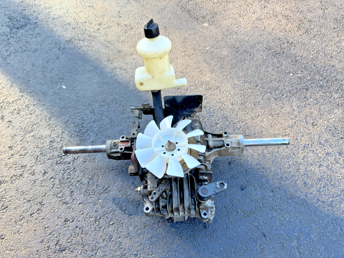 John Deere Gx345 Tuff Torq K71c Transaxle AM123278 878 for sale