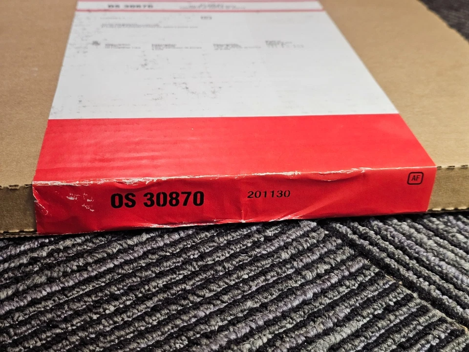 Junta de cárter de aceite de motor premium Fel-Pro OS 30870 para Ram 3500 2011-2016 Foto 4 de 4