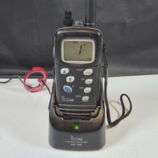 ICOM VHF MARINE TRANSCEIVER HANDHELD RADIO WITH CHARGER BATTERY MANUAL WORKS