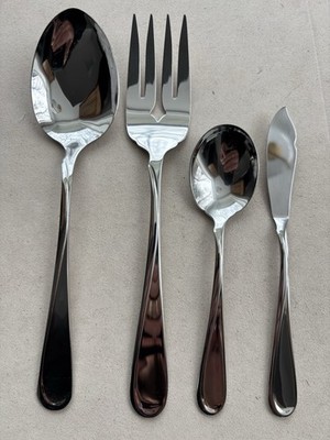 Oneida - FLIGHT-RELIANCE - lot of 4 serving pieces NEW