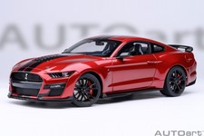 AUTOart 73098 1:18 Ford Mustang Shelby GT500, Rapid Red/Black Stripes, 2023 (com
