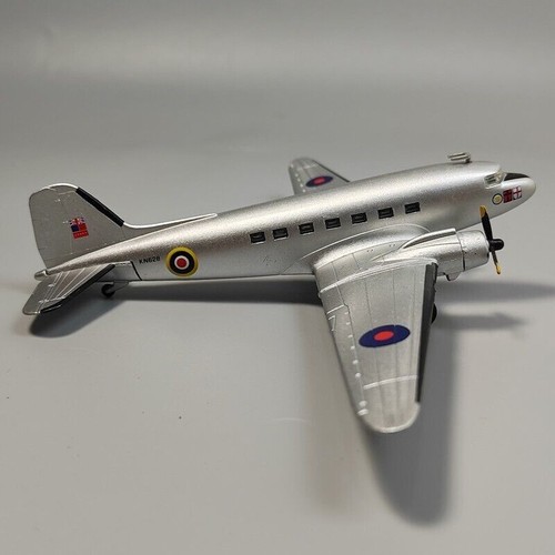 1:144 Modelo Diecast Militar - Avión de Transporte Douglas C-47 Dakota RAF WWII - Imagen 11 de 19