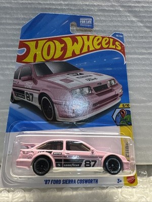 HOT WHEELS '87 FORD SIERRA COSWORTH- NEW CONDITION . FIRST BIDDER WINS AUCTION !