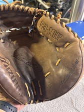 Mizuno GXC-90B2 33.5" Pro Scoop Baseball Catchers Mitt Glove Right Hand Throw