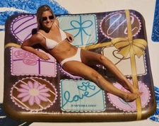 Swimline Boat Pool Island Float 90608 | Box of Chocolates 73 x 73 Inch
