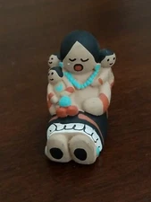 MINIATURE CLEO TEISSEDRE Navajo Native American Storyteller Figurine Signed 