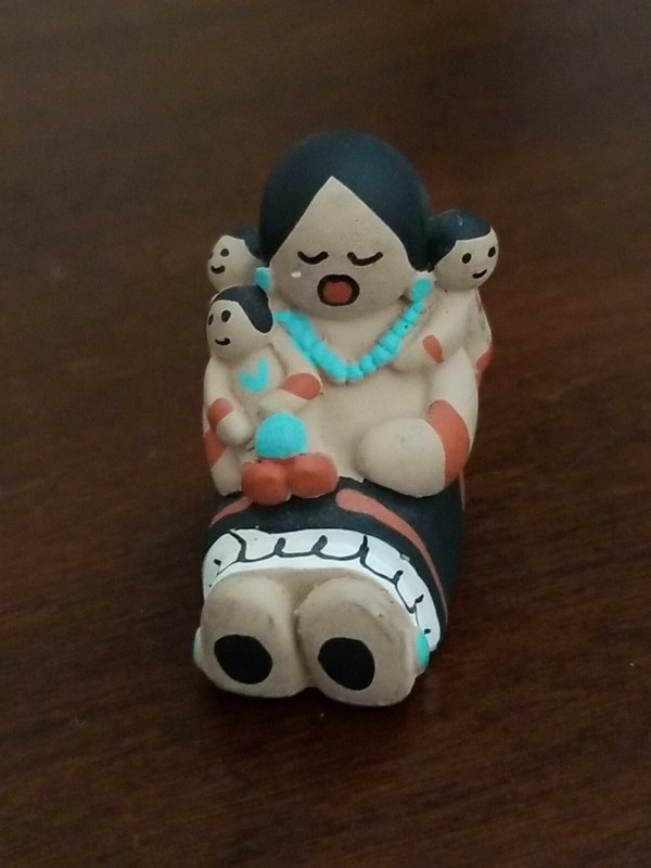 MINIATURE CLEO TEISSEDRE Navajo Native American Storyteller Figurine Signed 