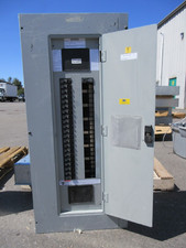 Siemens P1 Panelboard 250 Amp Main Lug Only 120/208 Volt 3PH4W FTL 42 Ckt- E691