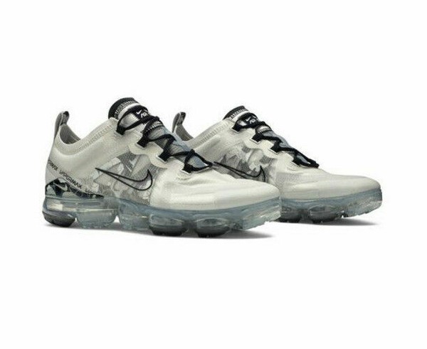 grey vapormax 2019