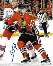Chicago Blackhawks Marcus Kruger Signed Autographed 8x10 Photo COA D