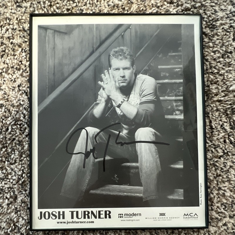 Josh Turner Signed Framed Original Music Photo (Not Authenticated)