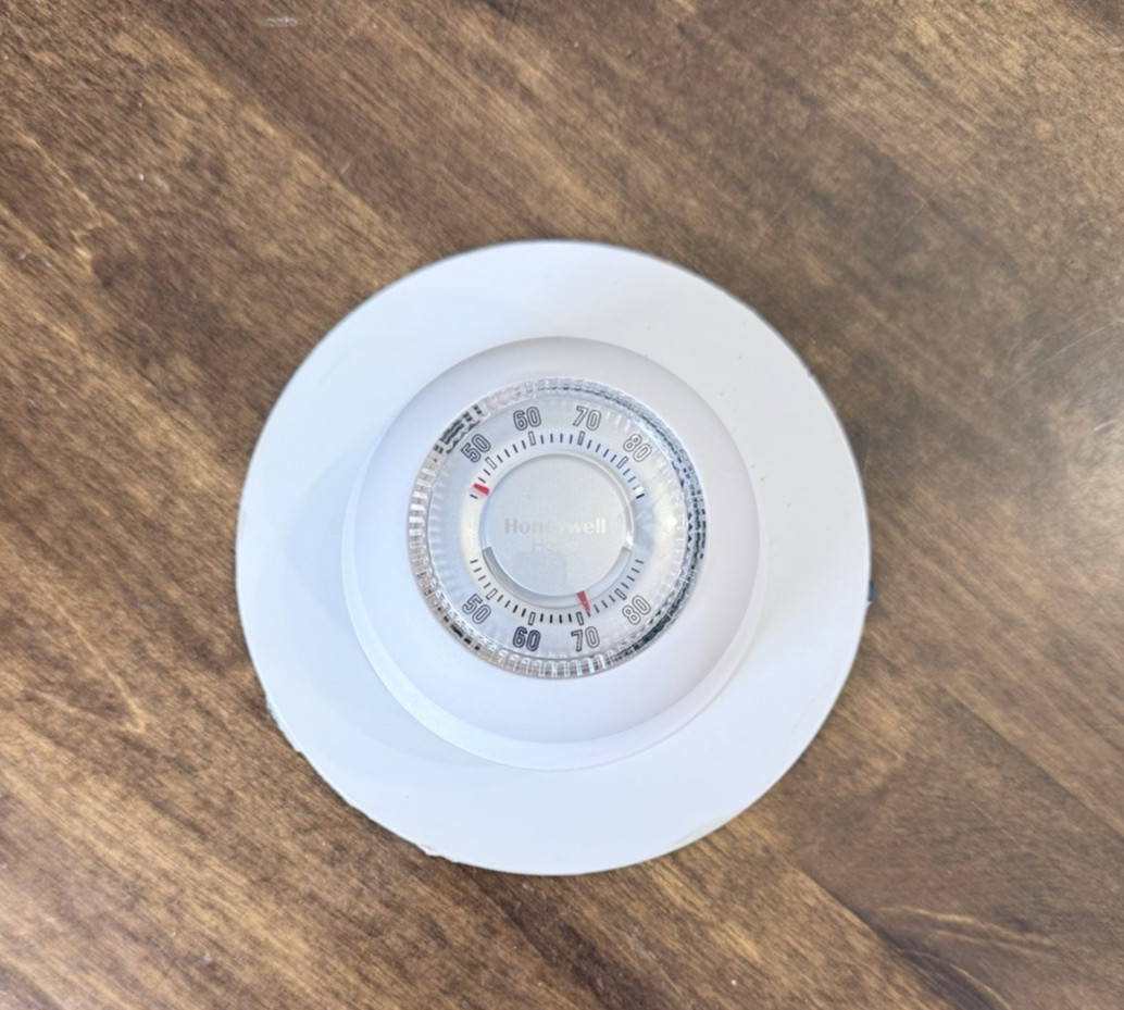 Honeywell Home CT87K4446 The Round Heat Only Manual Thermost