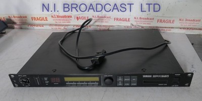 Yamaha spx990 Hall für Analog Audio (symmetrische XLR-Eingänge)