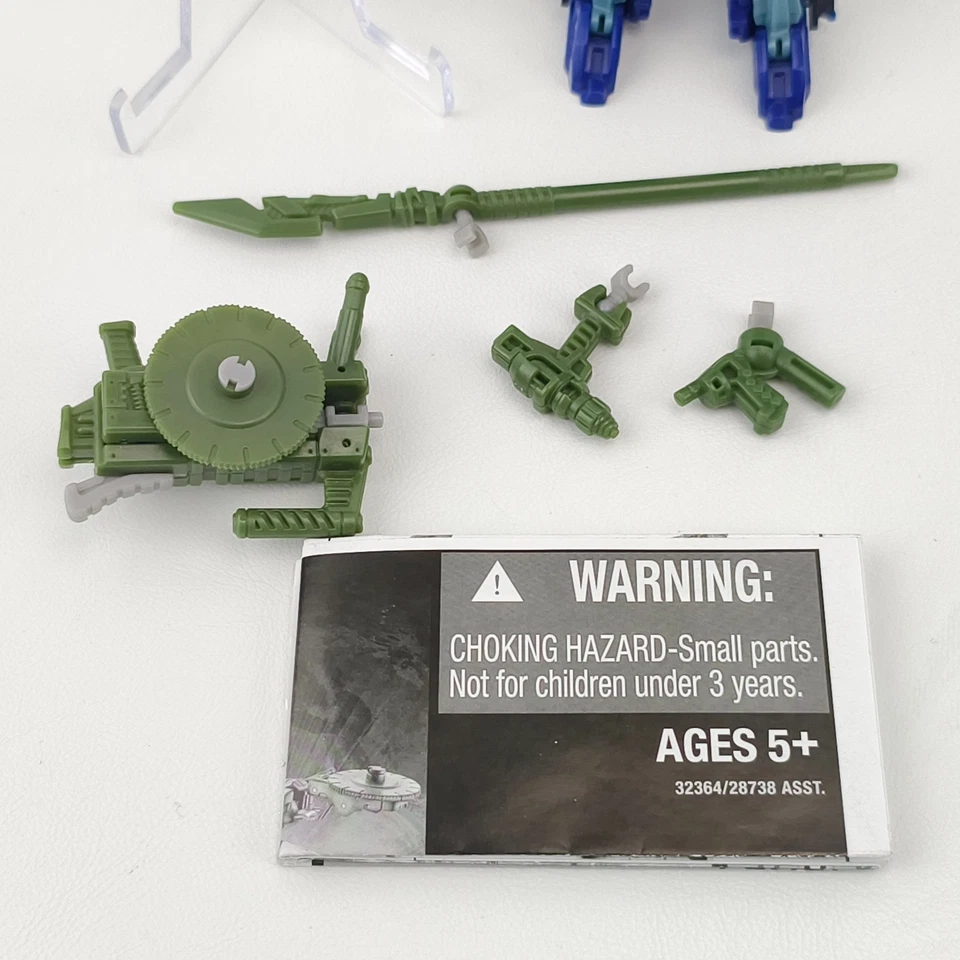 Transformers Wheeljack Complete DOTM Deluxe Class With Instructions Takara Que - Image 2 of 4