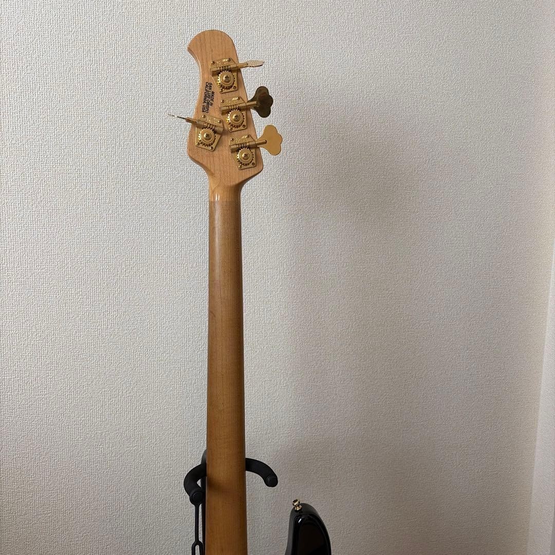 ベース MUSICMAN STINGRAY 2006 limited edition Ernie Ball Music Man StingRay 2006 Limited Edition 4-String